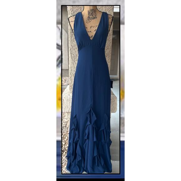 TUE Lulus Alorna Dark Navy Sleeveless Ruffled Maxi Dress Size L NWT - Picture 2 of 8